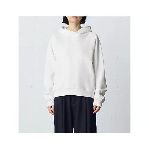 【ミディウミ/MidiUmi】のループウィールスウェットパーカー インテリア・キッズ・メンズ・レディースファッション・服の通販 founy(ファウニー) 　ファッション　Fashion　レディースファッション　Fashion for Women　トップス・カットソー　Cut & Sew Tops　レディースパーカー・カジュアルフーディー　Casual Hoodies & Sweatshirts　スウェット・クルーネックトップス　Sweatshirts & Crewnecks / Relaxed Fit Sweat Tops　スリーブ　Sleeve, Long Sleeve / Short Sleeve　パーカー　Hoodie, Parka　ベーシック　Basic, Essential　オフホワイト|ID: prp329100004963553 ipo3291000000037242483