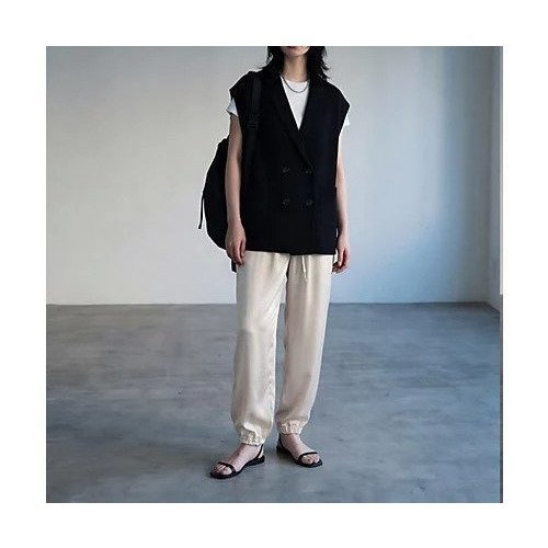 【スタイルデリ/STYLE DELI】の【BLK001】オーバーサイズニットジレ 大人の最旬トレンドファッション＆コーディネート founy(ファウニー) 　ファッション　Fashion　レディースファッション　Fashion for Women　アウター　Coat / Outerwear Collection　トップス・カットソー　Cut & Sew Tops　ニット　Knit Tops & Sweaters　ベスト&ジレ / 重ね着スタイル　Vests & Gilets　インナー　Innerwear　シンプル　Simple, Minimal　ストレッチ　Stretch, Stretchy Fabric　スラックス　Slacks, Dress Pants　スリーブ　Sleeve, Long Sleeve / Short Sleeve　タンク　Tank Top, Sleeveless Top　ダブル　Double, Double-Breasted　デニム　Denim, Jeans Material　ノースリーブ　Sleeveless, No-Sleeve　バランス　Balance, Style Balance　フィット　Fit, Slim Fit　フロント　Front, Front Design　ポケット　Pocket, Pocket Detail　マニッシュ　Mannish, Boyish　other-2|ID: prp329100004963837 ipo3291000000037244781