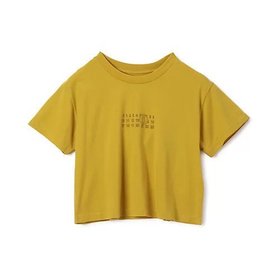 【エムエム6 メゾン マルタン マルジェラ/MM6 Maison Martin Margiela】 T-SHIRT大人の最旬トレンドファッション＆コーディネート founy(ファウニー) ファッション Fashion レディースファッション Fashion for Women トップス・カットソー Cut & Sew Tops シャツ・ブラウス・オフィスカジュアル Elegant Blouses & Button-Ups ロングTシャツ・Tシャツ Longline T-Shirts & Tees 2025年 2025 2025-2026秋冬・A/W Autumn/Winter 2025–26 AW25–26 コンパクト Compact, Small Size フィット Fit, Slim Fit フロント Front, Front Design 半袖 Short Sleeve, Half Sleeve 洗える Machine Washable |ID:prp329100004963939