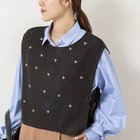 【ノーリーズ/NOLLEY'S】の《手洗い可能》ビジュー付ベスト 大人の最旬トレンドファッション＆コーディネート founy(ファウニー) ファッション Fashion レディースファッション Fashion for Women アウター Coat / Outerwear Collection トップス・カットソー Cut & Sew Tops ベスト&ジレ / 重ね着スタイル Vests & Gilets 2026年 2026 2026春夏・S/S Spring/Summer 2026 SS26 ジュエリー Jewelry, Accessories ビジュー Bijou, Jewel-like Accent ベスト Vest, Waistcoat リボン Ribbon, Bow レギュラー Regular, Standard Fit thumbnail ブラック|ID: prp329100004964082 ipo3291000000037249185