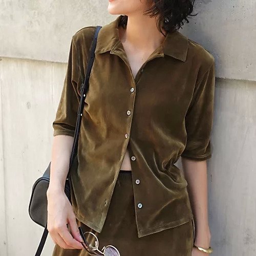 【ノーリーズ/NOLLEY'S】の【MAQWEL/マクウェル】ウォッシャブルベロア半袖シャツ インテリア・キッズ・メンズ・レディースファッション・服の通販 founy(ファウニー) 　ファッション　Fashion　レディースファッション　Fashion for Women　トップス・カットソー　Cut & Sew Tops　シャツ・ブラウス・オフィスカジュアル　Elegant Blouses & Button-Ups　ベロアトップス　Velour Tops / Velvet-Look Items　2025年　2025　2025-2026秋冬・A/W　Autumn/Winter 2025–26 AW25–26　ストレッチ　Stretch, Stretchy Fabric　セットアップ　Set-Up, Coordinated Outfit　ベロア　Velour, Soft Velvet　エレガント 上品　Elegant　半袖　Short Sleeve, Half Sleeve　夏　Summer　羽織　Haori, Light Jacket　カーキ|ID: prp329100004964098 ipo3291000000037249263