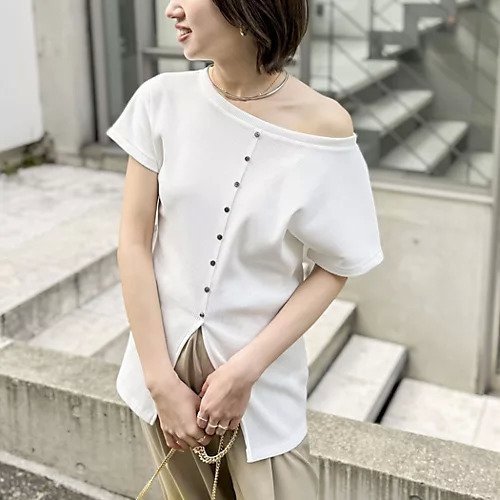【ノーリーズ/NOLLEY'S】のウォッシャブルスリット2WAYプルオーバー インテリア・キッズ・メンズ・レディースファッション・服の通販 founy(ファウニー) 　ファッション　Fashion　レディースファッション　Fashion for Women　トップス・カットソー　Cut & Sew Tops　カジュアルプルオーバー・ニットトップス　Pullovers & Knit Tops / Casual Pullovers　2026年　2026　2026春夏・S/S　Spring/Summer 2026 SS26　スリット　Slit, Slit Detail　フレア　Flare, Flared　ワイド　Wide, Wide Fit　夏　Summer　ホワイト|ID: prp329100004964193 ipo3291000000037249981