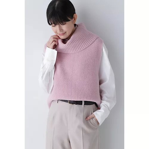 【ヒューマンウーマン/HUMAN WOMAN】のホールガーメント片畦ニットベスト インテリア・キッズ・メンズ・レディースファッション・服の通販 founy(ファウニー) https://founy.com/ ファッション Fashion レディースファッション Fashion for Women アウター Coat / Outerwear Collection トップス・カットソー Cut & Sew Tops ニット Knit Tops & Sweaters ベスト&ジレ / 重ね着スタイル Vests & Gilets おすすめ Recommended / Our Picks スタンダード Standard, Basic タートルネック Turtleneck, High Neck ベスト Vest, Waistcoat ベーシック Basic, Essential ホールガーメント WholeGarment, Seamless Knit 畦 Ribbed Knit |ID: prp329100004964245 ipo3291000000037250248
