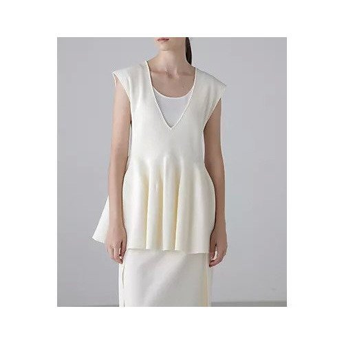 【アドーア/ADORE】のエアーストレッチニット インテリア・キッズ・メンズ・レディースファッション・服の通販 founy(ファウニー) https://founy.com/ ファッション Fashion レディースファッション Fashion for Women トップス・カットソー Cut & Sew Tops ニット Knit Tops & Sweaters おすすめ Recommended / Our Picks インナー Innerwear スタンダード Standard, Basic セットアップ Set-Up, Coordinated Outfit タートル Turtleneck, Turtle Collar フィット Fit, Slim Fit フォルム Silhouette, Form ベスト Vest, Waistcoat |ID: prp329100004964289 ipo3291000000037250478
