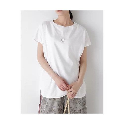 【ヒューマンウーマン/HUMAN WOMAN】のフレンチスリーブ天竺Tシャツ インテリア・キッズ・メンズ・レディースファッション・服の通販 founy(ファウニー) https://founy.com/ ファッション Fashion レディースファッション Fashion for Women トップス・カットソー Cut & Sew Tops シャツ・ブラウス・オフィスカジュアル Elegant Blouses & Button-Ups ロングTシャツ・Tシャツ Longline T-Shirts & Tees おすすめ Recommended / Our Picks インナー Innerwear カーディガン Cardigan, Knitwear シンプル Simple, Minimal スタンダード Standard, Basic スリーブ Sleeve, Long Sleeve / Short Sleeve フレンチ French, French Style プリント Print, Printed Pattern ベーシック Basic, Essential ロング Long, Long-Length |ID: prp329100004964294 ipo3291000000037250501