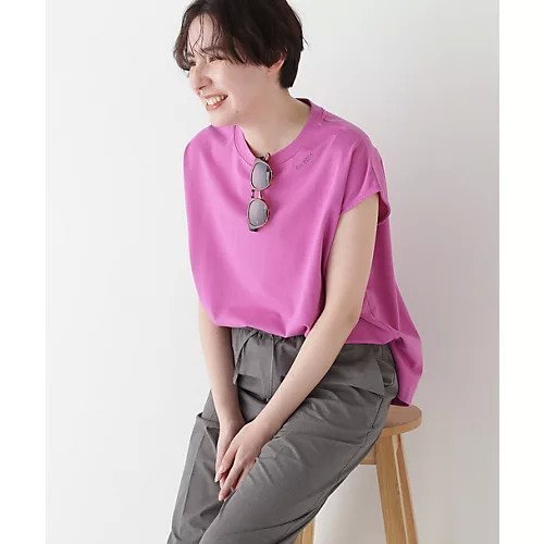 【ヒューマンウーマン/HUMAN WOMAN】のミニ裏毛刺繍ロゴプルオーバー 大人の最旬トレンドファッション＆コーディネート founy(ファウニー) 　ファッション　Fashion　レディースファッション　Fashion for Women　トップス・カットソー　Cut & Sew Tops　カジュアルプルオーバー・ニットトップス　Pullovers & Knit Tops / Casual Pullovers　おすすめ　Recommended / Our Picks　スタンダード　Standard, Basic　スリーブ　Sleeve, Long Sleeve / Short Sleeve　トレーナー　Sweatshirt, Trainer　フレンチ　French, French Style　ベーシック　Basic, Essential　リラックス　Relax, Relaxed Fit　夏　Summer　 other-1|ID: prp329100004964464 ipo3291000000037251308