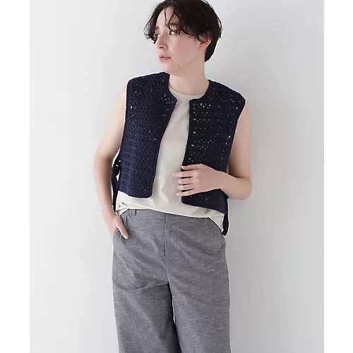 【ヒューマンウーマン/HUMAN WOMAN】のコットンクロシェベスト インテリア・キッズ・メンズ・レディースファッション・服の通販 founy(ファウニー) https://founy.com/ ファッション Fashion レディースファッション Fashion for Women アウター Coat / Outerwear Collection トップス・カットソー Cut & Sew Tops ベスト&ジレ / 重ね着スタイル Vests & Gilets おすすめ Recommended / Our Picks かぎ針 Crochet クロシェ Crochet, Knitted Lace ショート Short, Short Length スタンダード Standard, Basic デニム Denim, Jeans Material ノースリーブ Sleeveless, No-Sleeve ハンド Hand, Handmade ベスト Vest, Waistcoat ボトム Bottoms, Lower Wear リボン Ribbon, Bow ロング Long, Long-Length 透かし Cut-Out, Lacework |ID: prp329100004964479 ipo3291000000037251381