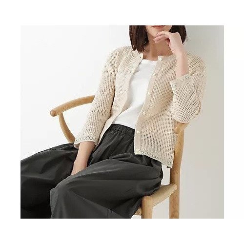 【ヒューマンウーマン/HUMAN WOMAN】の透かしブークレニットカーディガン インテリア・キッズ・メンズ・レディースファッション・服の通販 founy(ファウニー) https://founy.com/ ファッション Fashion レディースファッション Fashion for Women トップス・カットソー Cut & Sew Tops ニット Knit Tops & Sweaters カーディガン・羽織り Layered Style Cardigans おすすめ Recommended / Our Picks かぎ針 Crochet カットソー Cut and Sewn Top カーディガン Cardigan, Knitwear ショート Short, Short Length スタンダード Standard, Basic ボレロ Bolero, Short Cardigan メッシュ Mesh, Net Fabric レース Lace, Lace Fabric 透かし Cut-Out, Lacework |ID: prp329100004964536 ipo3291000000037251648