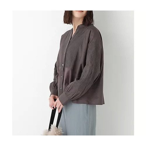 【ヒューマンウーマン/HUMAN WOMAN】のインドコットンボイルアップリケブラウス インテリア・キッズ・メンズ・レディースファッション・服の通販 founy(ファウニー) 　ファッション　Fashion　レディースファッション　Fashion for Women　トップス・カットソー　Cut & Sew Tops　シャツ・ブラウス・オフィスカジュアル　Elegant Blouses & Button-Ups　おすすめ　Recommended / Our Picks　インド　Indian Textile　インナー　Innerwear　スタンダード　Standard, Basic　タンク　Tank Top, Sleeveless Top　ペイズリー　Paisley, Ethnic Pattern　夏　Summer　チャコール|ID: prp329100004964544 ipo3291000000037251690