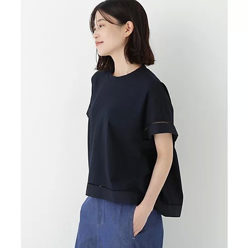 【ヒューマンウーマン/HUMAN WOMAN】の布帛ドッキング半袖プルオーバー インテリア・キッズ・メンズ・レディースファッション・服の通販 founy(ファウニー) https://founy.com/ ファッション Fashion レディースファッション Fashion for Women トップス・カットソー Cut & Sew Tops カジュアルプルオーバー・ニットトップス Pullovers & Knit Tops / Casual Pullovers おすすめ Recommended / Our Picks スタンダード Standard, Basic タイプライター Typewriter Fabric, Crisp Cotton ドッキング Docking, Mixed Material プリント Print, Printed Pattern ボトム Bottoms, Lower Wear ワイド Wide, Wide Fit 半袖 Short Sleeve, Half Sleeve |ID: prp329100004964553 ipo3291000000037251742