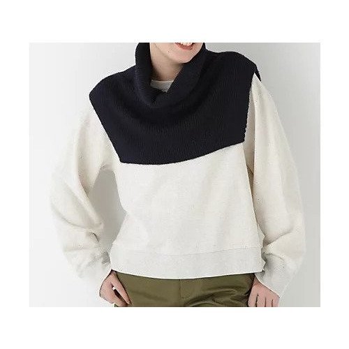 【ヒューマンウーマン/HUMAN WOMAN】のスリットハイネックショートベスト インテリア・キッズ・メンズ・レディースファッション・服の通販 founy(ファウニー) https://founy.com/ ファッション Fashion レディースファッション Fashion for Women アウター Coat / Outerwear Collection トップス・カットソー Cut & Sew Tops ベスト&ジレ / 重ね着スタイル Vests & Gilets おすすめ Recommended / Our Picks カットソー Cut and Sewn Top シンプル Simple, Minimal スリット Slit, Slit Detail タートルネック Turtleneck, High Neck ダブル Double, Double-Breasted ベスト Vest, Waistcoat マフラー Scarf, Muffler |ID: prp329100004964635 ipo3291000000037252161