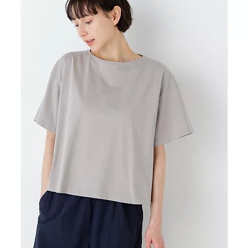 【ヒューマンウーマン/HUMAN WOMAN】の《洗える》Bonjour刺繍モチーフTシャツ インテリア・キッズ・メンズ・レディースファッション・服の通販 founy(ファウニー) https://founy.com/ ファッション Fashion レディースファッション Fashion for Women トップス・カットソー Cut & Sew Tops シャツ・ブラウス・オフィスカジュアル Elegant Blouses & Button-Ups ロングTシャツ・Tシャツ Longline T-Shirts & Tees おすすめ Recommended / Our Picks スタンダード Standard, Basic フレンチ French, French Style モチーフ Motif, Design Theme ワンポイント One Point, Statement Accent 夏 Summer 洗える Machine Washable |ID: prp329100004964775 ipo3291000000037253149