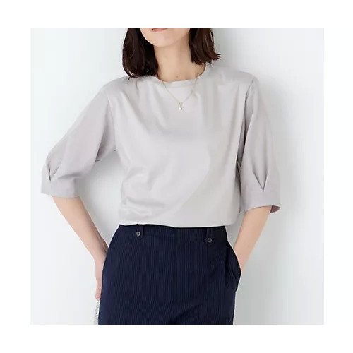 【ヒューマンウーマン/HUMAN WOMAN】の《洗える》布帛コンビカットソー インテリア・キッズ・メンズ・レディースファッション・服の通販 founy(ファウニー) 　ファッション　Fashion　レディースファッション　Fashion for Women　トップス・カットソー　Cut & Sew Tops　カットソー・ベーシックTシャツ　Cut-and-Sewn Tops / Stretch Tees & Basics　おすすめ　Recommended / Our Picks　カットソー　Cut and Sewn Top　シンプル　Simple, Minimal　スタンダード　Standard, Basic　フラット　Flat, Flat Shoes　エレガント 上品　Elegant　洗える　Machine Washable　グレー|ID: prp329100004964776 ipo3291000000037253156