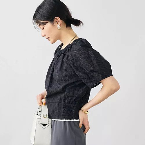 【ノーリーズ/NOLLEY'S】のウォッシャブル袖ボリュームサッカーブラウス インテリア・キッズ・メンズ・レディースファッション・服の通販 founy(ファウニー) https://founy.com/ ファッション Fashion レディースファッション Fashion for Women トップス・カットソー Cut & Sew Tops シャツ・ブラウス・オフィスカジュアル Elegant Blouses & Button-Ups 2026年 2026 2026春夏・S/S Spring/Summer 2026 SS26 ウォッシャブル Machine Washable シャーリング Shirring, Ruched デニム Denim, Jeans Material ワイド Wide, Wide Fit 人気 Popular, Best Seller 夏 Summer |ID: prp329100004971021 ipo3291000000037278437