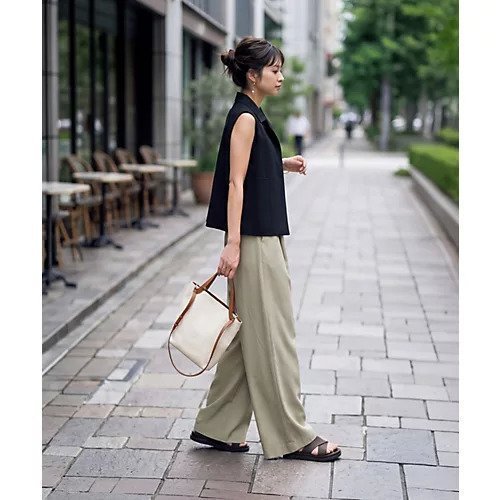 【スタイルデリ/STYLE DELI】の切りっぱなしテーラードベスト 大人の最旬トレンドファッション＆コーディネート founy(ファウニー) 　ファッション　Fashion　レディースファッション　Fashion for Women　アウター　Coat / Outerwear Collection　トップス・カットソー　Cut & Sew Tops　ベスト&ジレ / 重ね着スタイル　Vests & Gilets　春　Spring　クール　Cool, Chic　ジョーゼット　Georgette, Semi-Sheer Fabric　ストレッチ　Stretch, Stretchy Fabric　ストレート　Straight, Straight Cut　スリット　Slit, Slit Detail　テーラード　Tailored, Tailored Fit　定番　Standard, Basic Item　人気　Popular, Best Seller　バランス　Balance, Style Balance　フロント　Front, Front Design　ベスト　Vest, Waistcoat　ポケット　Pocket, Pocket Detail　S/S・春夏　SS, Spring/Summer, Warm Season　夏　Summer　other-3|ID: prp329100004984020 ipo3291000000037335887