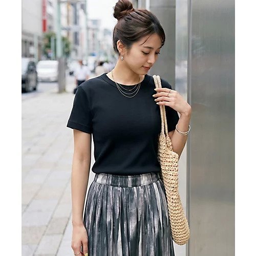 【スタイルデリ/STYLE DELI】の【Made in JAPAN】リブ半袖カットソートップス インテリア・キッズ・メンズ・レディースファッション・服の通販 founy(ファウニー) 　ファッション　Fashion　レディースファッション　Fashion for Women　トップス・カットソー　Cut & Sew Tops　カットソー・ベーシックTシャツ　Cut-and-Sewn Tops / Stretch Tees & Basics　イエロー　Yellow　インナー　Innerwear　クール　Cool, Chic　ジャケット　Jacket, Outerwear　ストレート　Straight, Straight Cut　スリット　Slit, Slit Detail　タンク　Tank Top, Sleeveless Top　定番　Standard, Basic Item　人気　Popular, Best Seller　フィット　Fit, Slim Fit　フォルム　Silhouette, Form　ベーシック　Basic, Essential　半袖　Short Sleeve, Half Sleeve　日本製　Made In Japan　夏　Summer　ブラック|ID: prp329100004984021 ipo3291000000037335899