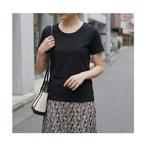 【スタイルデリ/STYLE DELI】の【Made in JAPAN】フライス半袖カットソートップス インテリア・キッズ・メンズ・レディースファッション・服の通販 founy(ファウニー) 　ファッション　Fashion　レディースファッション　Fashion for Women　トップス・カットソー　Cut & Sew Tops　カットソー・ベーシックTシャツ　Cut-and-Sewn Tops / Stretch Tees & Basics　イエロー　Yellow　インナー　Innerwear　カットソー　Cut and Sewn Top　ジャケット　Jacket, Outerwear　ストレート　Straight, Straight Cut　スリット　Slit, Slit Detail　タンク　Tank Top, Sleeveless Top　定番　Standard, Basic Item　人気　Popular, Best Seller　フィット　Fit, Slim Fit　フォルム　Silhouette, Form　ベーシック　Basic, Essential　半袖　Short Sleeve, Half Sleeve　日本製　Made In Japan　夏　Summer　エレガント 上品　Elegant　ブラック|ID: prp329100004984022 ipo3291000000037335924