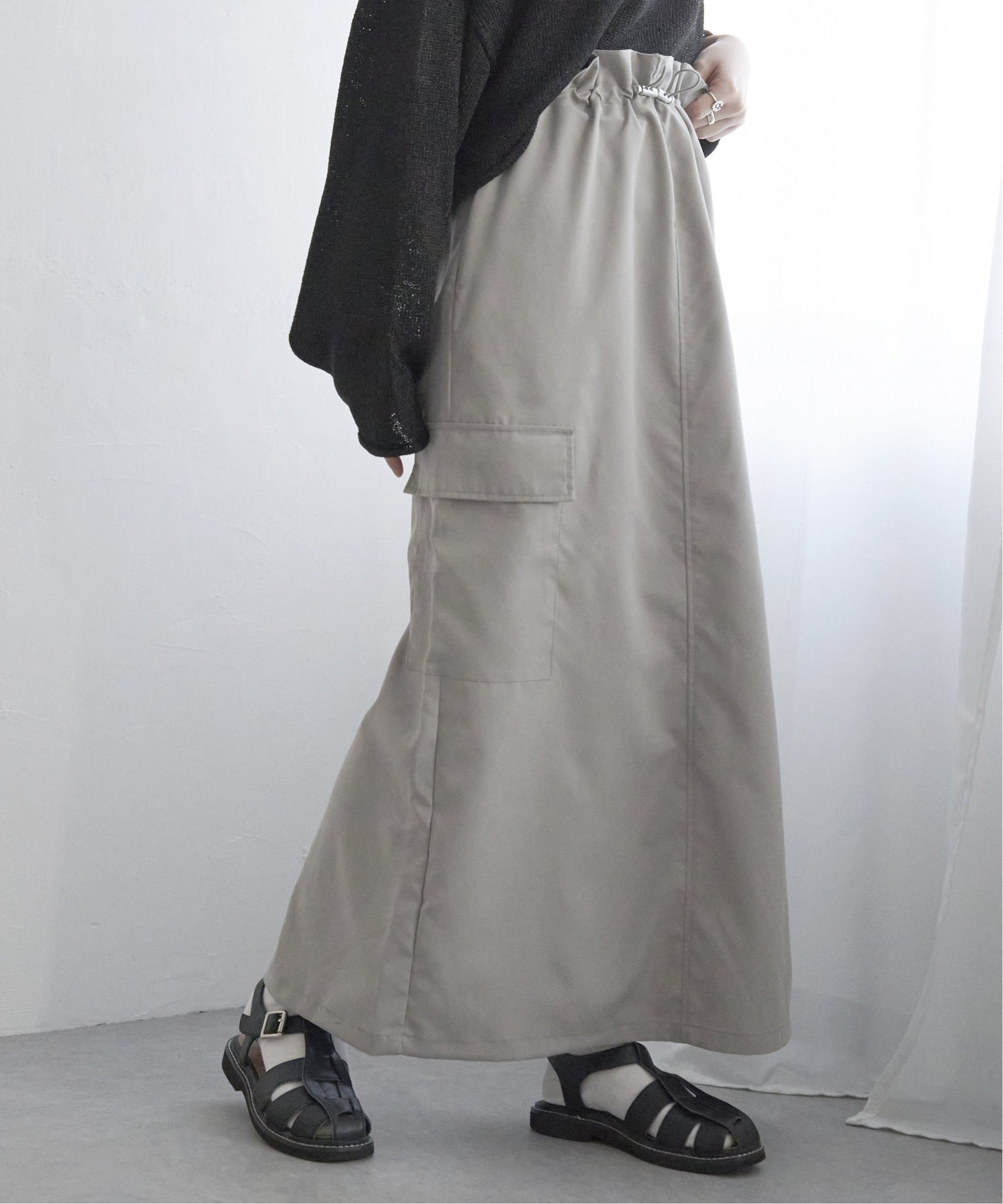 【ヴァンス エクスチェンジ/VENCE EXCHANGE】のベネシャンギャザースカート インテリア・キッズ・メンズ・レディースファッション・服の通販 founy(ファニー) 　ファッション　Fashion　レディースファッション　WOMEN　スカート　Skirt　おすすめ　Recommend　カーゴパンツ　Cargo Pants　スリット　Slit　トレンド　Trend　ドローコード　Draw Cord　フェミニン　Feminine　グレイ|ID: prp329100003924652 ipo3291000000025939164