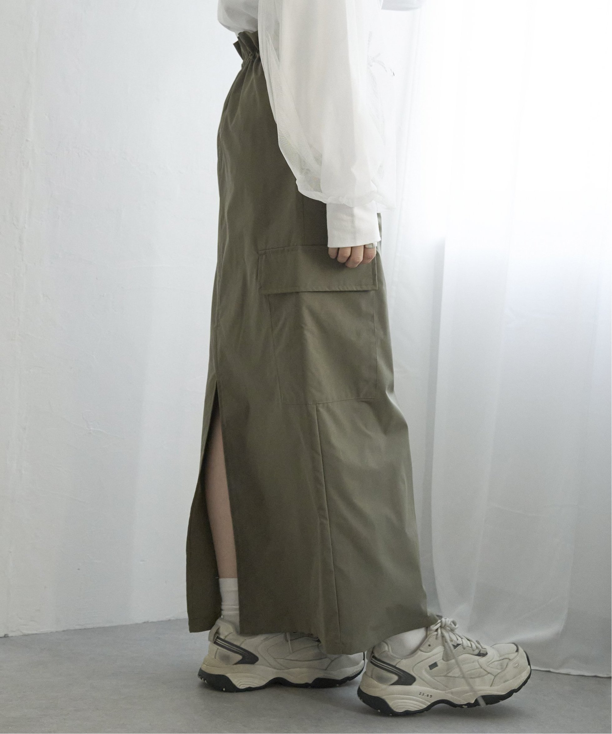 【ヴァンス エクスチェンジ/VENCE EXCHANGE】のベネシャンギャザースカート インテリア・キッズ・メンズ・レディースファッション・服の通販 founy(ファニー) 　ファッション　Fashion　レディースファッション　WOMEN　スカート　Skirt　おすすめ　Recommend　カーゴパンツ　Cargo Pants　スリット　Slit　トレンド　Trend　ドローコード　Draw Cord　フェミニン　Feminine　オリブグリン|ID: prp329100003924652 ipo3291000000025939175