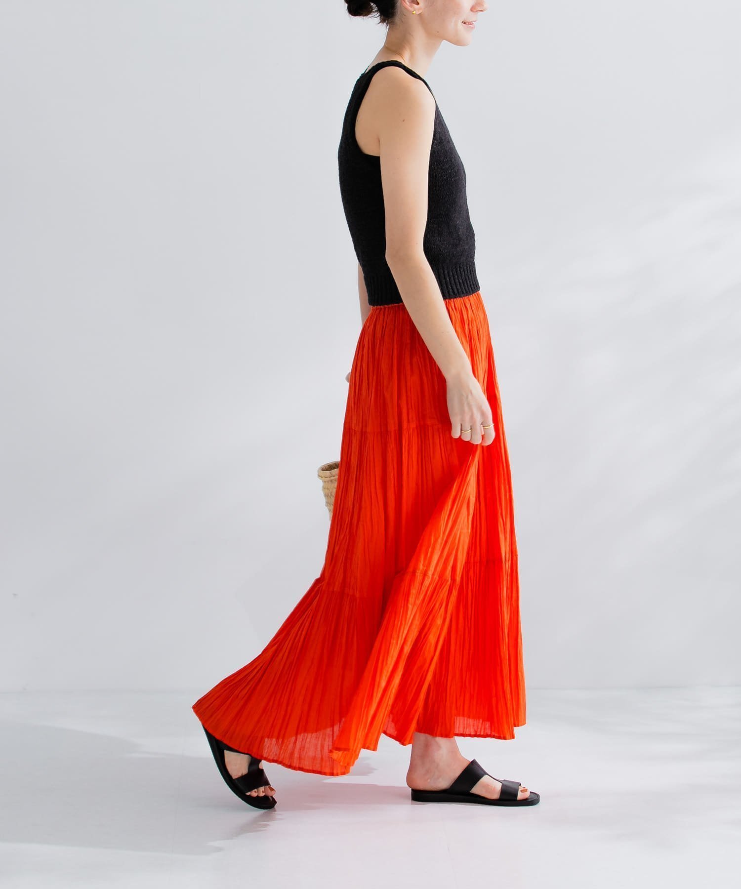 【アーバンリサーチ/URBAN RESEARCH】のティアードクリンクルスカート インテリア・キッズ・メンズ・レディースファッション・服の通販 founy(ファニー) 　ファッション　Fashion　レディースファッション　WOMEN　スカート　Skirt　2024年　2024　2024春夏・S/S　Ss,Spring/Summer,2024　S/S・春夏　Ss・Spring/Summer　おすすめ　Recommend　インド　India　カットソー　Cut And Sew　ギャザー　Gather　シンプル　Simple　バランス　Balance　フェミニン　Feminine　リラックス　Relax　夏　Summer　ORANGE|ID: prp329100003926667 ipo3291000000025930392