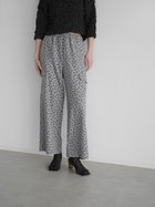 【ラシュッド/LASUD】のFlocky dot pants グレー|ID: prp329100003930050 ipo3291000000028939787