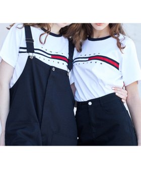 【トミーヒルフィガー/TOMMY HILFIGER】のTOMMY HILFIGER(トミーヒルフィガー) 【オンライン限定】トミーヒルフィガーロゴTシャツ / TINO TEE 人気、トレンドファッション・服の通販 founy(ファニー) ファッション Fashion レディースファッション WOMEN トップス・カットソー Tops/Tshirt シャツ/ブラウス Shirts/Blouses ロング / Tシャツ T-Shirts アメリカン American インナー Inner クラシック Classic デニム Denim 定番 Standard 人気 Popularity ボトム Bottom 半袖 Short Sleeve モダン Modern おすすめ Recommend ゴルフ Golf |ID:prp329100003933006