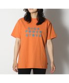 【スノーピーク/SNOW PEAK】のSNOWPEAKER T-Shirt BURNER 人気、トレンドファッション・服の通販 founy(ファニー) ファッション Fashion レディースファッション WOMEN トップス・カットソー Tops/Tshirt シャツ/ブラウス Shirts/Blouses ロング / Tシャツ T-Shirts オレンジ Orange グラフィック Graphic 吸水 Water Absorption 人気 Popularity フィット Fit 半袖 Short Sleeve thumbnail Orange|ID: prp329100003968791 ipo3291000000026170021
