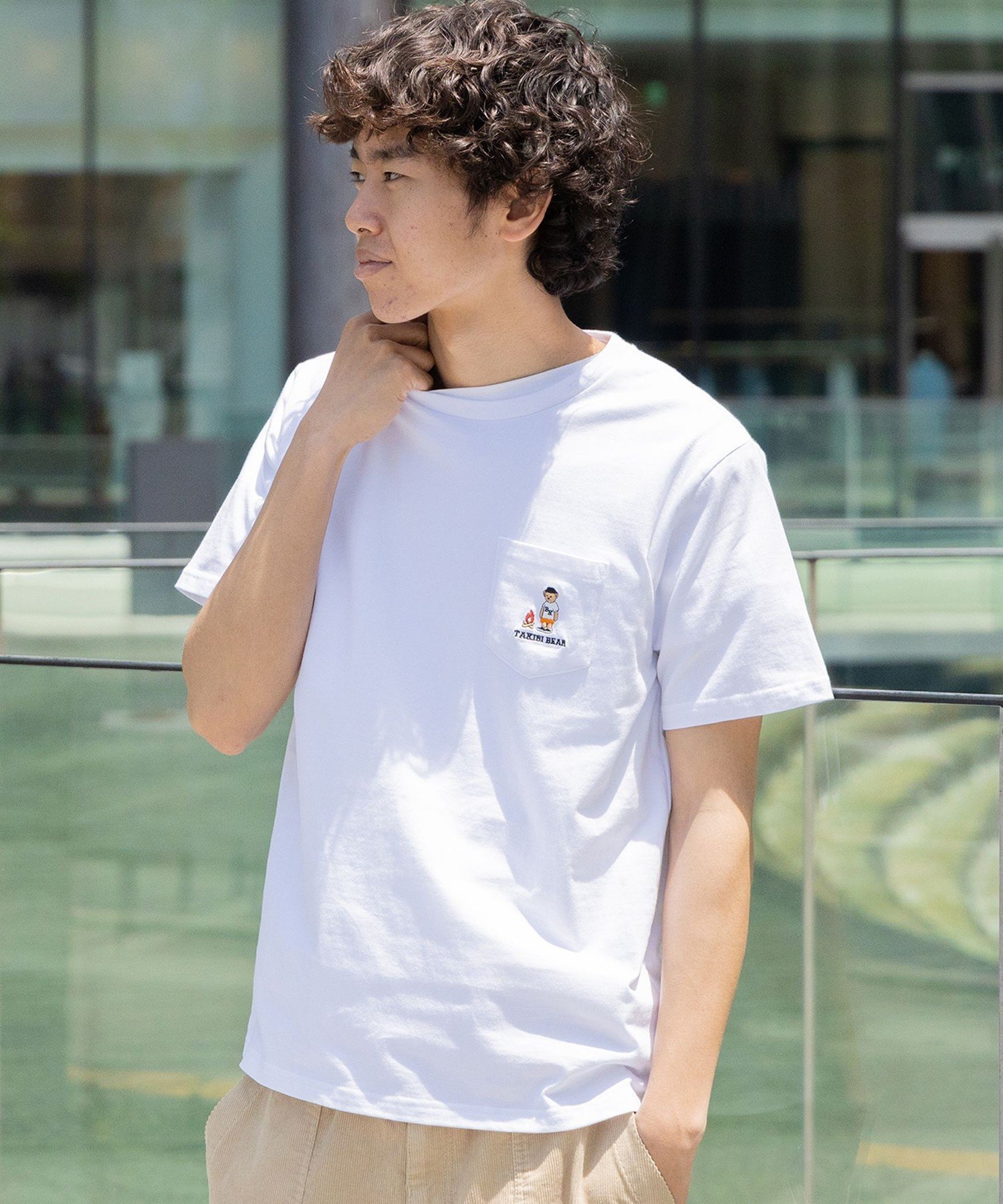 【ビームス ハート/BEAMS HEART】の【Unisex】BEAMS HEART / タキビ ベアー ポケット Tシャツ 24SS ポケT ワンポイント summer インテリア・キッズ・メンズ・レディースファッション・服の通販 founy(ファニー) 　ファッション　Fashion　レディースファッション　WOMEN　トップス・カットソー　Tops/Tshirt　シャツ/ブラウス　Shirts/Blouses　ロング / Tシャツ　T-Shirts　2024年　2024　2024春夏・S/S　Ss,Spring/Summer,2024　ユニセックス　Unisex　アウトドア　Outdoor　シンプル　Simple　ポケット　Pocket　モチーフ　Motif　ワンポイント　One Point　夏　Summer　WHITE|ID: prp329100003984164 ipo3291000000028349562