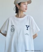 【コーエン/COEN】のYALE別注ロゴプリントビッグフットボールTシャツ OFF WHITE|ID:prp329100004004440