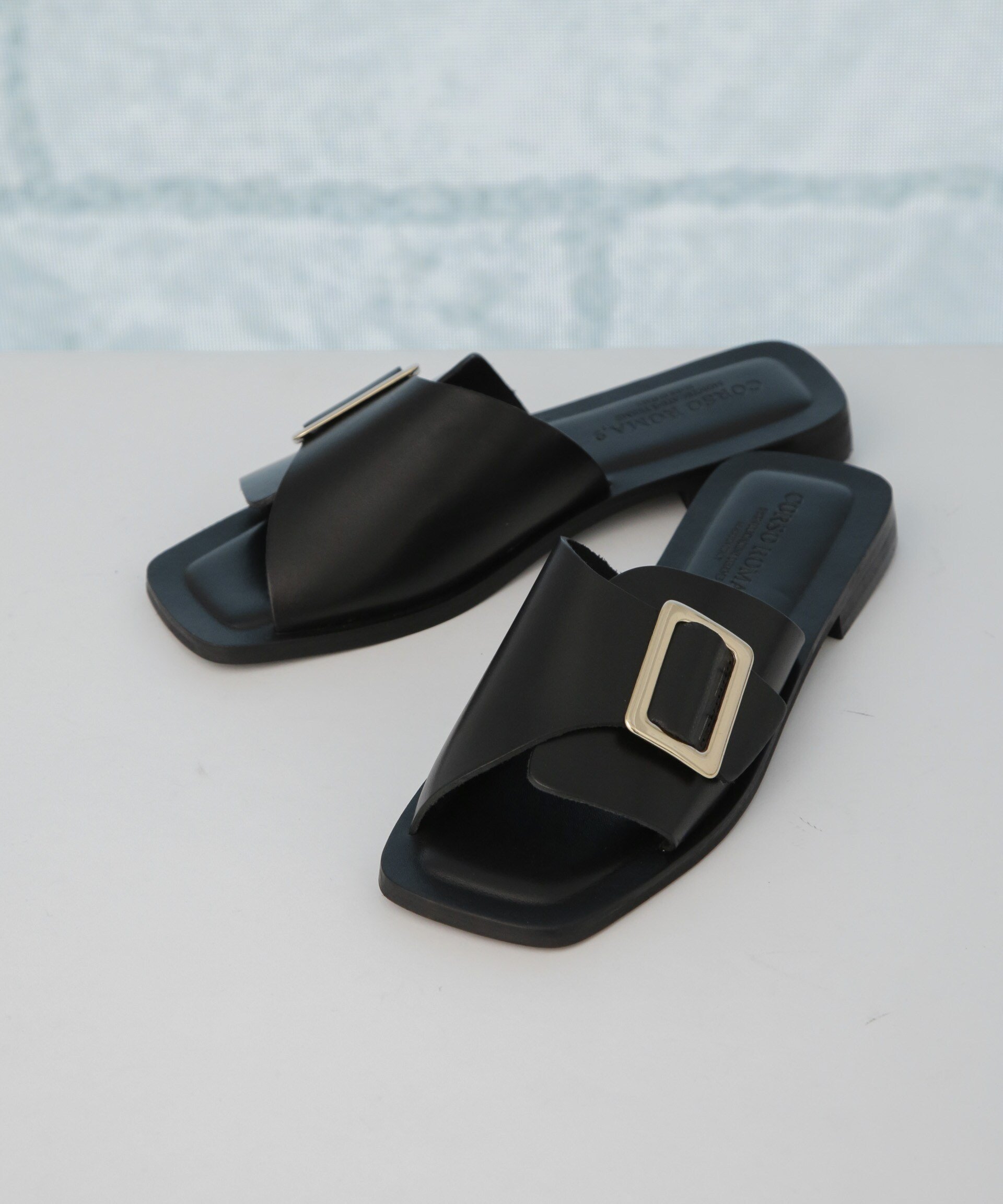 【ナノ ユニバース/nano universe】のCORSO ROMA 9/バックルレザーサンダル インテリア・キッズ・メンズ・レディースファッション・服の通販 founy(ファニー) 　ファッション　Fashion　レディースファッション　WOMEN　バッグ　Bag　イタリア　Italy　サンダル　Sandals　シューズ　Shoes　スクエア　Square　フラット　Flat　メタル　Metal　人気　Popularity　ブラック|ID: prp329100004034421 ipo3291000000026828886