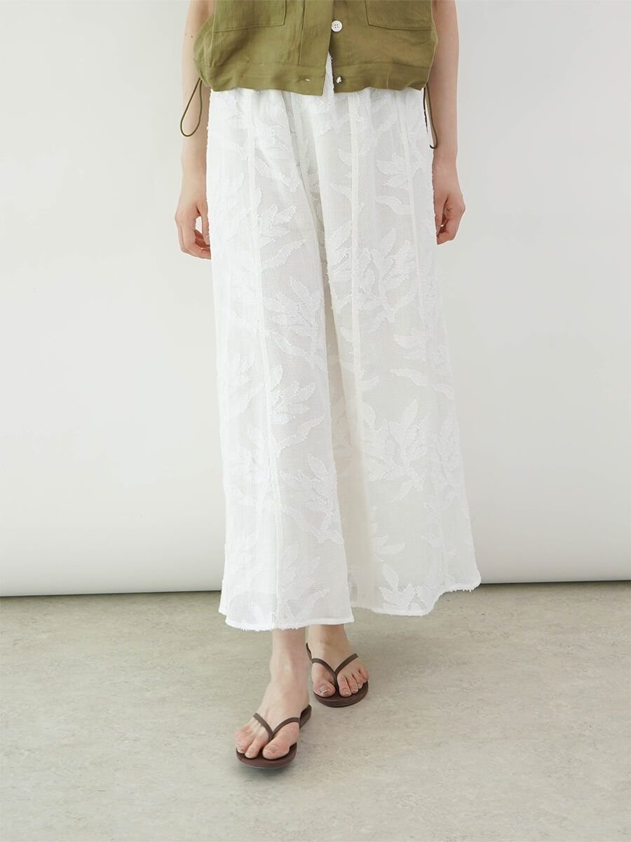 【ラシュッド/LASUD】のBotanical embroidery mesh skirt インテリア・キッズ・メンズ・レディースファッション・服の通販 founy(ファニー) 　ファッション　Fashion　レディースファッション　WOMEN　スカート　Skirt　おすすめ　Recommend　インド　India　シンプル　Simple　セットアップ　Set Up　ボタニカル　Botanical　オフホワイト|ID: prp329100004042458 ipo3291000000028139110