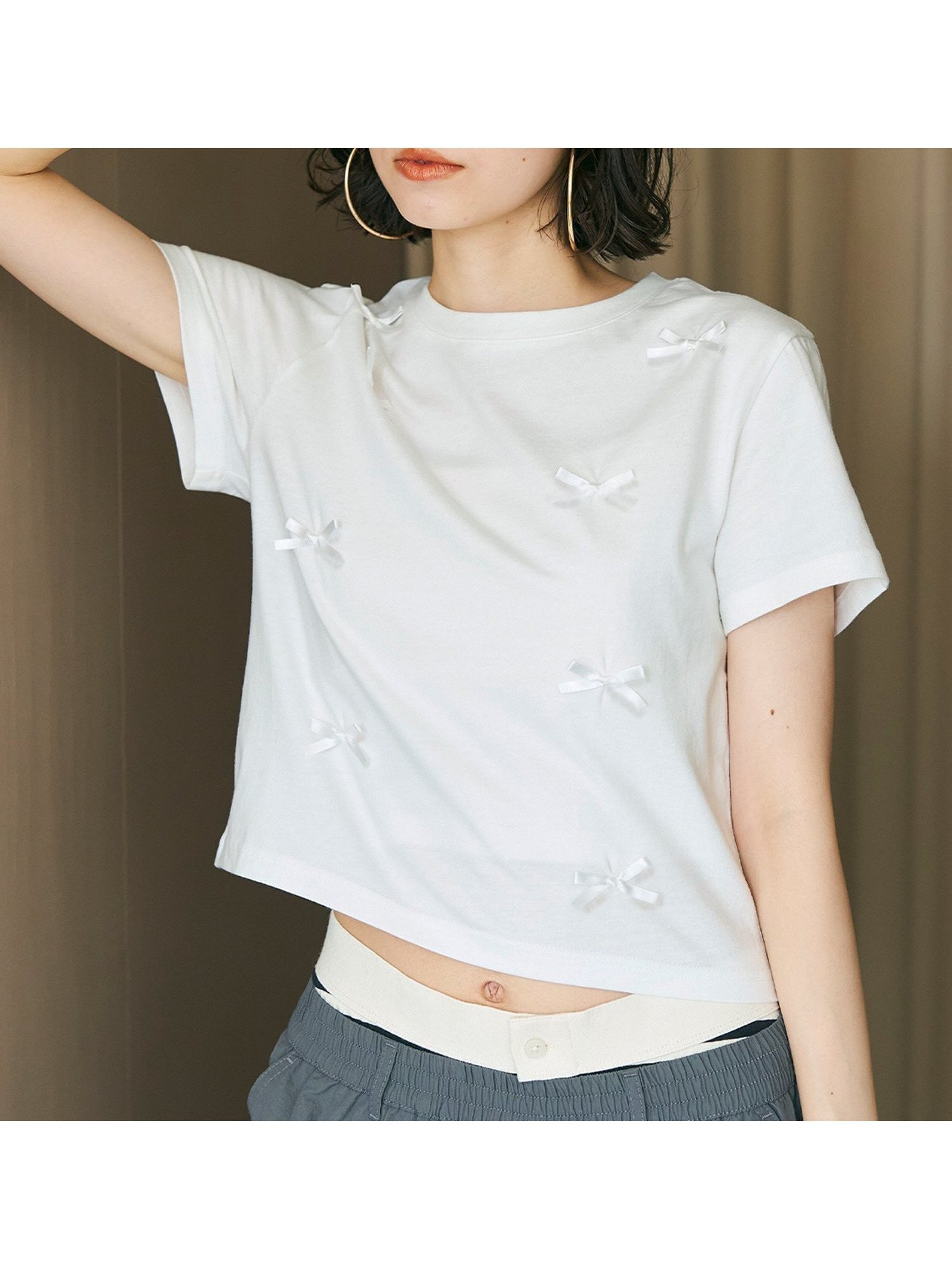 【コカ/COCA】のコットンリボンTシャツ 人気、トレンドファッション・服の通販 founy(ファニー) 　ファッション　Fashion　レディースファッション　WOMEN　トップス・カットソー　Tops/Tshirt　シャツ/ブラウス　Shirts/Blouses　ロング / Tシャツ　T-Shirts　おすすめ　Recommend　なめらか　Smooth　カットソー　Cut And Sew　カーゴパンツ　Cargo Pants　コンパクト　Compact　ショート　Short　デニム　Denim　バレエ　Ballet　ポケット　Pocket　リボン　Ribbon　定番　Standard　 other-1|ID: prp329100004059107 ipo3291000000028199031