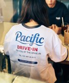 【フリークスストア/FREAK'S STORE】のPacific DRIVE-IN 別注 ビッグシルエット バックプリント クルーネックTシャツ 【限定展開】 24SS 人気、トレンドファッション・服の通販 founy(ファニー) ファッション Fashion レディースファッション WOMEN トップス・カットソー Tops/Tshirt シャツ/ブラウス Shirts/Blouses ロング / Tシャツ T-Shirts バッグ Bag 2024年 2024 2024春夏・S/S Ss,Spring/Summer,2024 S/S・春夏 Ss・Spring/Summer おすすめ Recommend カーゴパンツ Cargo Pants グラフィック Graphic シンプル Simple デニム Denim トレンド Trend ビッグ Big フロント Front プリント Print ボトム Bottom リラックス Relax ワンポイント One Point 別注 Special Order 夏 Summer 定番 Standard thumbnail オフホワイト|ID: prp329100004061158 ipo3291000000028899675