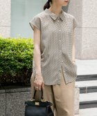 【アーバンリサーチ/URBAN RESEARCH】のジオメトリックプリントフレンチスリーブシャツ 人気、トレンドファッション・服の通販 founy(ファニー) ファッション Fashion レディースファッション WOMEN トップス・カットソー Tops/Tshirt シャツ/ブラウス Shirts/Blouses 2024年 2024 2024春夏・S/S Ss,Spring/Summer,2024 S/S・春夏 Ss・Spring/Summer おすすめ Recommend シンプル Simple スリーブ Sleeve バランス Balance フレンチ French プリント Print エレガント 上品 Elegant 夏 Summer thumbnail OFF×BLK|ID: prp329100004067886 ipo3291000000027536985