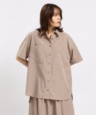 【その他のブランド/Other】の軽やかシャツ半袖/977026 人気、トレンドファッション・服の通販 founy(ファニー) ファッション Fashion レディースファッション WOMEN トップス・カットソー Tops/Tshirt シャツ/ブラウス Shirts/Blouses おすすめ Recommend デニム Denim ベーシック Basic ボトム Bottom 半袖 Short Sleeve 吸水 Water Absorption 定番 Standard thumbnail ベージュ52|ID: prp329100004068249 ipo3291000000028759285