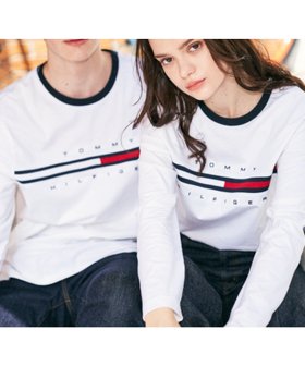 【トミーヒルフィガー/TOMMY HILFIGER】のTOMMY HILFIGER(トミーヒルフィガー) 【オンライン限定】トミーヒルフィガーロゴロングスリーブTシャツ / TINO TEE 人気、トレンドファッション・服の通販 founy(ファニー) ファッション Fashion レディースファッション WOMEN トップス・カットソー Tops/Tshirt シャツ/ブラウス Shirts/Blouses ロング / Tシャツ T-Shirts アメリカン American インナー Inner クラシック Classic デニム Denim 定番 Standard 人気 Popularity 長袖 Long Sleeve ボトム Bottom モダン Modern モチーフ Motif リラックス Relax ルーズ Loose ゴルフ Golf |ID:prp329100004071618