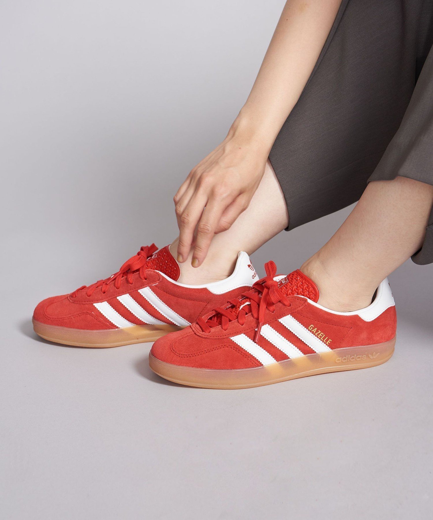 【ビューティ&ユース ユナイテッドアローズ/BEAUTY&YOUTH / UNITED ARROWS】のadidas Originals GAZELLE INDOOR/スニーカー 人気、トレンドファッション・服の通販 founy(ファニー) 　ファッション　Fashion　レディースファッション　WOMEN　カーゴパンツ　Cargo Pants　クラシック　Classic　シューズ　Shoes　スエード　Suede　スタイリッシュ　Stylish　スニーカー　Sneakers　スポーツ　Sports　スラックス　Slacks　トレンド　Trend　ワイド　Wide　おすすめ　Recommend　 other-1|ID: prp329100004071803 ipo3291000000028886429