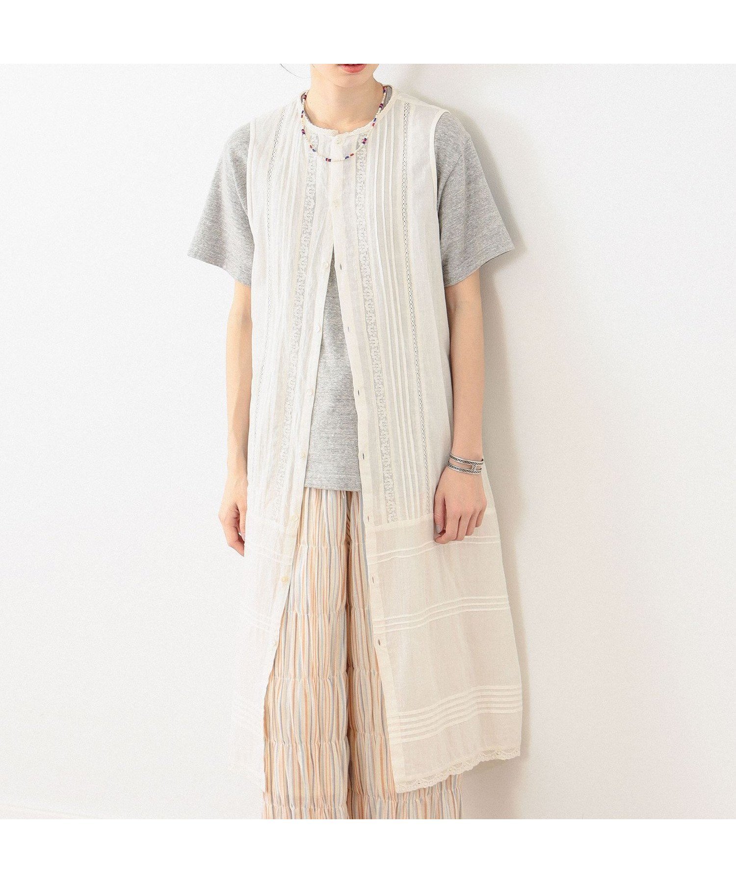 【ビームス ウイメン/BEAMS】の【7/25新規値下げ】BEAMS BOY / ヴィンテージ レース ピンタック ノースリーブ 人気、トレンドファッション・服の通販 founy(ファニー) 　ファッション　Fashion　レディースファッション　WOMEN　トップス・カットソー　Tops/Tshirt　キャミソール / ノースリーブ　No Sleeves　インド　India　インナー　Inner　ウェーブ　Wave　ヴィンテージ　Vintage　春　Spring　カットソー　Cut And Sew　デニム　Denim　ノースリーブ　No Sleeve　バランス　Balance　ベスト　Vest　レース　Race　S/S・春夏　Ss・Spring/Summer　おすすめ　Recommend　夏　Summer　 other-1|ID: prp329100004078876 ipo3291000000027559169