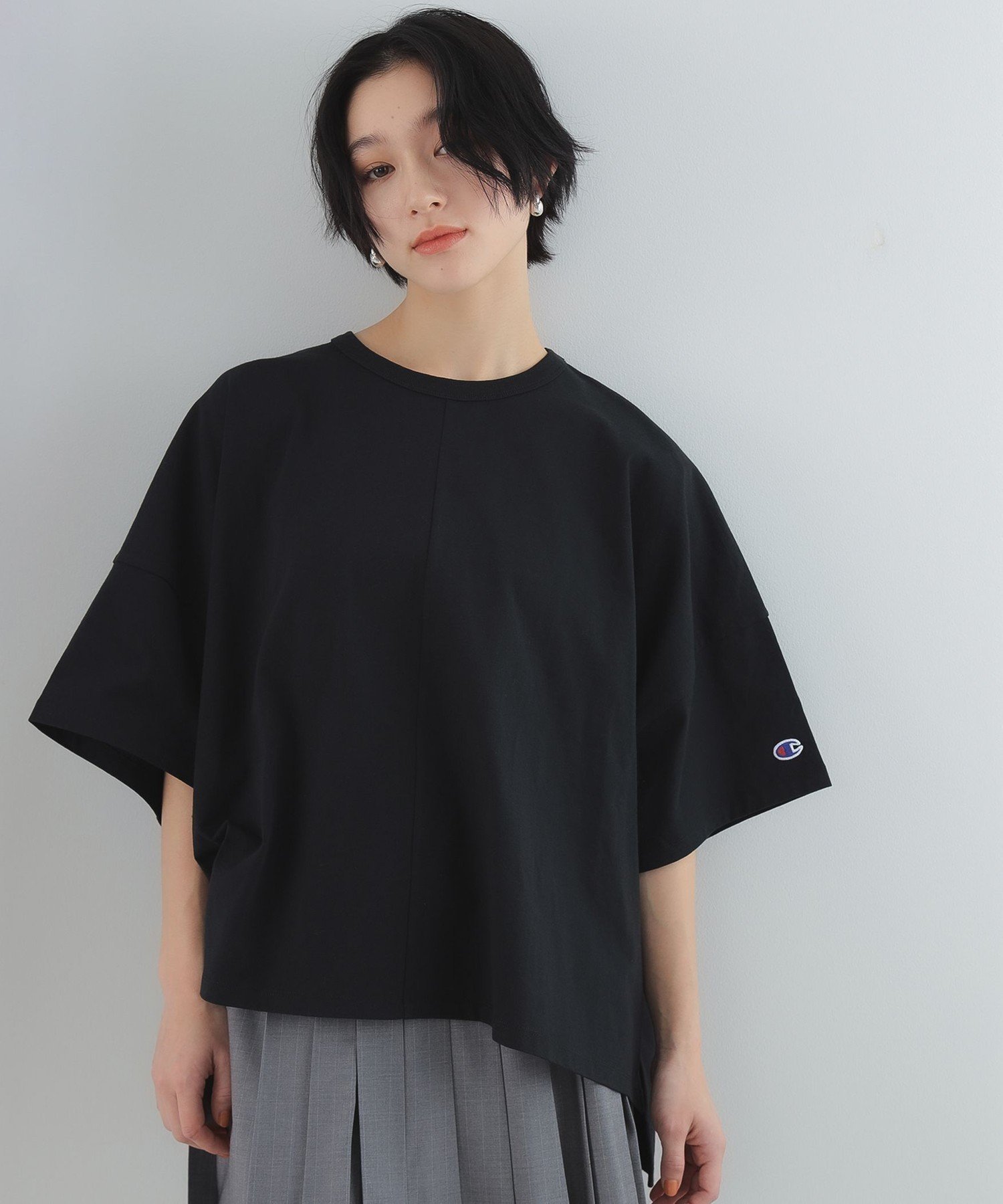 【ビームス ウイメン/BEAMS】の【7/25新規値下げ】Champion * Ray BEAMS / 別注 ショート スリーブ Tシャツ 24SS summer インテリア・キッズ・メンズ・レディースファッション・服の通販 founy(ファニー) 　ファッション　Fashion　レディースファッション　WOMEN　トップス・カットソー　Tops/Tshirt　シャツ/ブラウス　Shirts/Blouses　ロング / Tシャツ　T-Shirts　春　Spring　カットソー　Cut And Sew　ショート　Short　シンプル　Simple　スリット　Slit　スリーブ　Sleeve　ダウン　Down　バランス　Balance　ビッグ　Big　フェミニン　Feminine　別注　Special Order　夏　Summer　2023春夏・S/S　Ss,Spring/Summer,2023　2023年　2023　2024年　2024　2024春夏・S/S　Ss,Spring/Summer,2024　BLACK|ID: prp329100004078906 ipo3291000000027977962