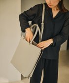 【ロペ/ROPE'】の【A4対応】【E POR】Y BAG Large【通勤】【メディア掲載】 人気、トレンドファッション・服の通販 founy(ファニー) ファッション Fashion レディースファッション WOMEN イエロー Yellow オレンジ Orange サイドジップ Side Zip ショルダー Shoulder シルバー Silver シンプル Simple 人気 Popularity ハンド Hand ポケット Pocket ビジネス 仕事 通勤 Business thumbnail ベージュ系(28)|ID: prp329100004082415 ipo3291000000028624392