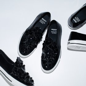 【コンバース/CONVERSE】の【CONVERSE 公式】ALL STAR TOKYO BOPPER FLOWER SLIP-ON/【コンバース 公式】オールスター トーキョウボッパー フラワー スリップオン 人気、トレンドファッション・服の通販 founy(ファニー) ファッション Fashion レディースファッション WOMEN エナメル Enamel シューズ Shoes フラワー Flower ライニング Lining エレガント 上品 Elegant |ID:prp329100004082970