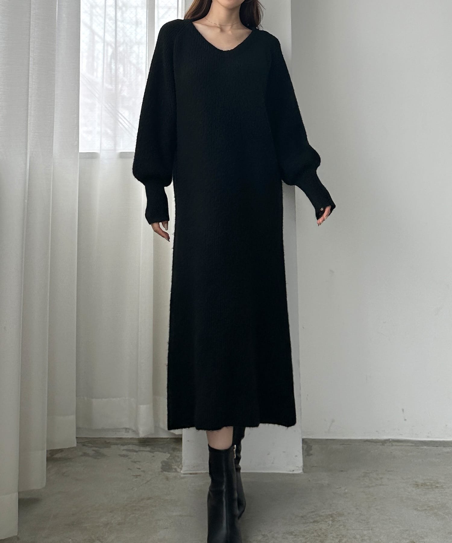 【ジュノア/JUNOAH】のLouere Vネックワンピース 人気、トレンドファッション・服の通販 founy(ファニー) 　ファッション　Fashion　レディースファッション　WOMEN　ワンピース　Dress　アクリル　Acrylic　 other-1|ID: prp329100004083767 ipo3291000000028825475