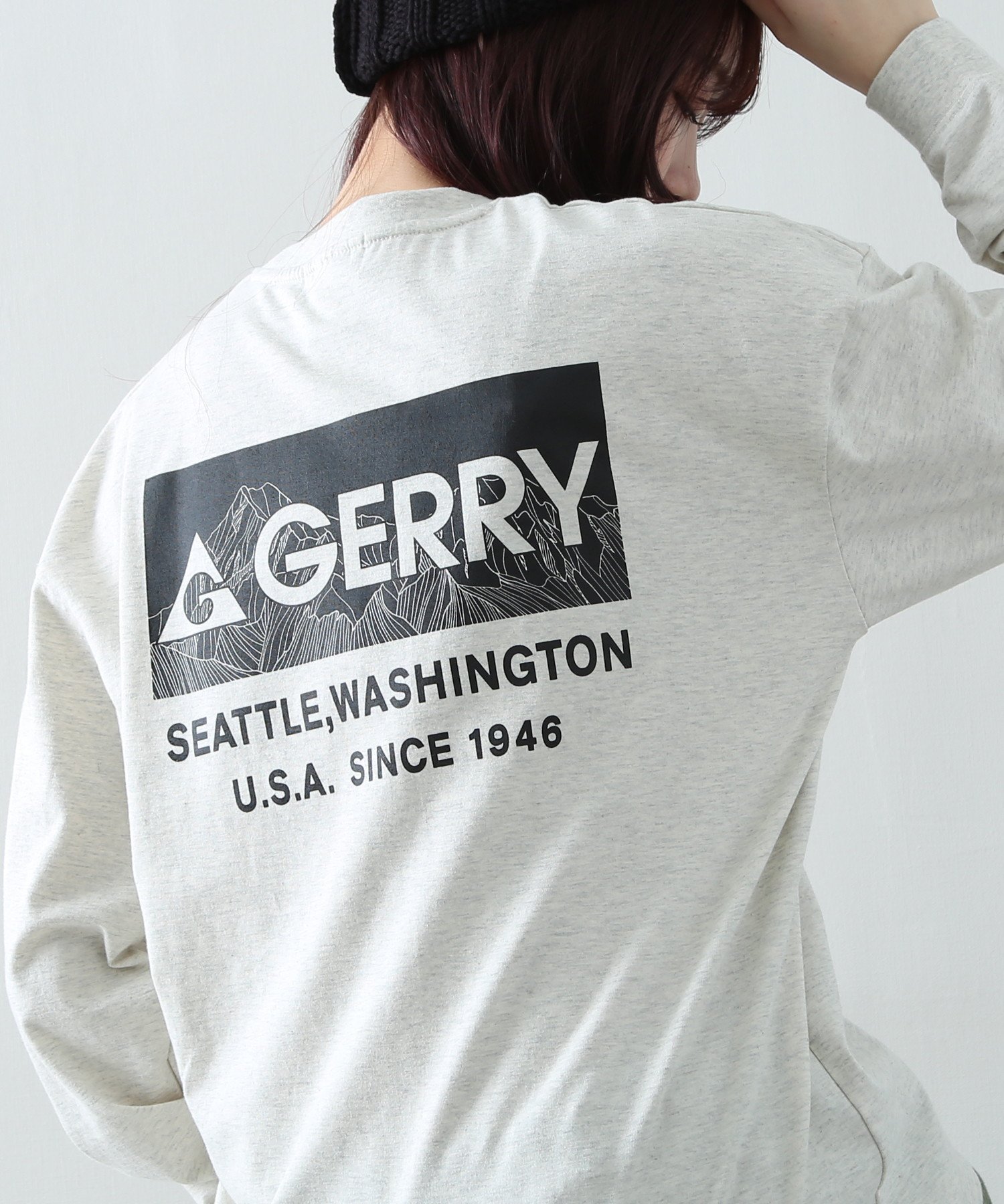 【その他のブランド/Other】のGERRY ジェリー 別注 マウンテン ボックスロゴ バックプリント 長袖Tシャツ インテリア・キッズ・メンズ・レディースファッション・服の通販 founy(ファニー) 　ファッション　Fashion　レディースファッション　WOMEN　トップス・カットソー　Tops/Tshirt　シャツ/ブラウス　Shirts/Blouses　ロング / Tシャツ　T-Shirts　バッグ　Bag　おすすめ　Recommend　アウトドア　Outdoor　アメリカン　American　イラスト　Illustration　カーゴパンツ　Cargo Pants　ショーツ　Shorts　シンプル　Simple　デニム　Denim　トレンド　Trend　プリント　Print　ボックス　Box　ワイド　Wide　別注　Special Order　長袖　Long Sleeve　オートミール|ID: prp329100004087495 ipo3291000000028899630