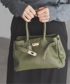 【イエナ/IENA】のAULENTTI/オウレンティ ベルト付きレザー MIDI BAG ST-219-M-DO 人気、トレンドファッション・服の通販 founy(ファニー) ファッション Fashion レディースファッション WOMEN ベルト Belts イタリア Italy ショルダー Shoulder トレンド Trend ベーシック Basic エレガント 上品 Elegant 人気 Popularity 秋 Autumn/Fall thumbnail カーキ|ID: prp329100004088701 ipo3291000000028530643