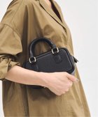 【イエナ/IENA】のAULENTTI/オウレンティ 別注 ミニボストンバッグ 人気、トレンドファッション・服の通販 founy(ファニー) ファッション Fashion レディースファッション WOMEN バッグ Bag コンパクト Compact スクエア Square ボストンバッグ Boston Bag エレガント 上品 Elegant 人気 Popularity 別注 Special Order thumbnail ブラック|ID: prp329100004098064 ipo3291000000028049978