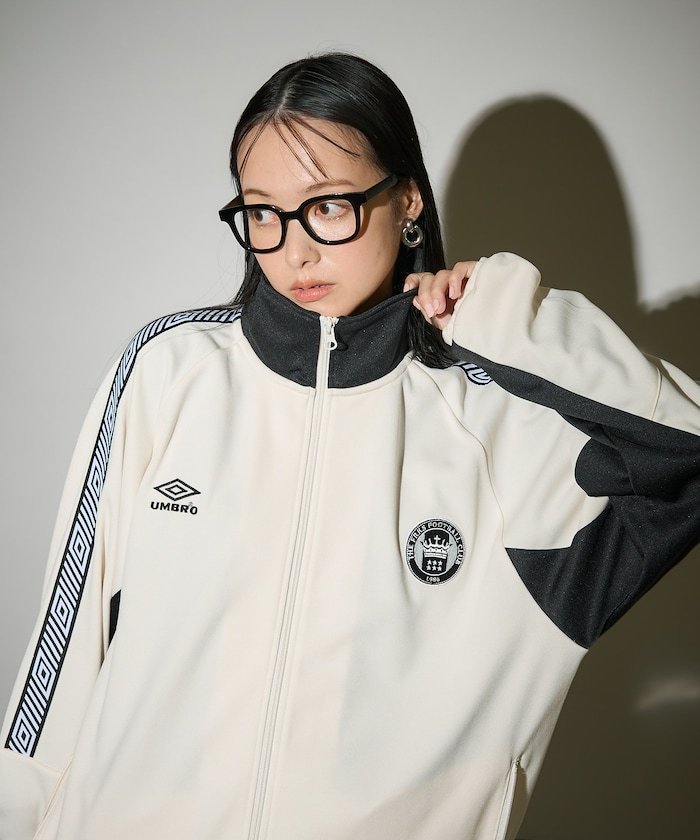 【フリークスストア/FREAK'S STORE】の別注 Track Jacket 24AW 人気、トレンドファッション・服の通販 founy(ファニー) 　ファッション　Fashion　レディースファッション　WOMEN　アウター　Coat Outerwear　ジャケット　Jackets　2024年　2024　2024-2025秋冬・A/W　Aw/Autumn/Winter/Fw/Fall/2024-2025　A/W・秋冬　Aw・Autumn/Winter・Fw・Fall-Winter　冬　Winter　コンパクト　Compact　ジャケット　Jacket　スペシャル　Special　ドローコード　Draw Cord　ビンテージ　Vintage　今季　This Season　切替　Switching　別注　Special Order　羽織　Haori　 other-1|ID: prp329100004099127 ipo3291000000028828053