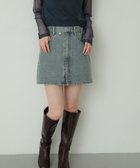 【センスオブプレイス/SENSE OF PLACE by URBAN RESEARCH】のシシュウデニムミニスカート 人気、トレンドファッション・服の通販 founy(ファニー) ファッション Fashion レディースファッション WOMEN スカート Skirt ミニスカート Mini Skirts 2024年 2024 2024-2025秋冬・A/W Aw/Autumn/Winter/Fw/Fall/2024-2025 A/W・秋冬 Aw・Autumn/Winter・Fw・Fall-Winter 冬 Winter デニム Denim トレンド Trend ポケット Pocket ロング Long ワンポイント One Point thumbnail L.INDIGO|ID: prp329100004099657 ipo3291000000028196321