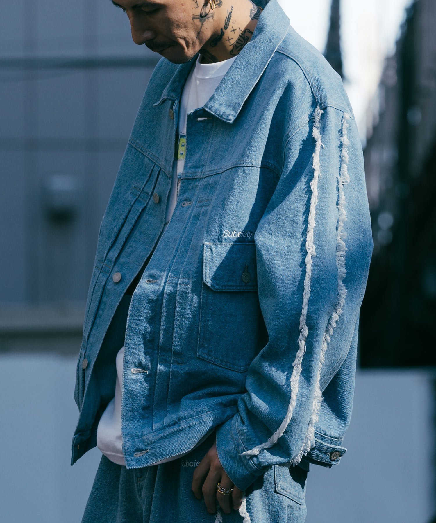 【サブサエティ/Subciety / MEN】のFRINGE DENIM JKT インテリア・キッズ・メンズ・レディースファッション・服の通販 founy(ファニー) 　ファッション　Fashion　メンズファッション　MEN　ジャケット　Jacket　セットアップ　Set Up　デニム　Denim　パッチ　Patch　フリンジ　Fringe　フロント　Front　ポケット　Pocket　再入荷　Restock/Back In Stock/Re Arrival　BLUE|ID: prp329100004100987 ipo3291000000028608049