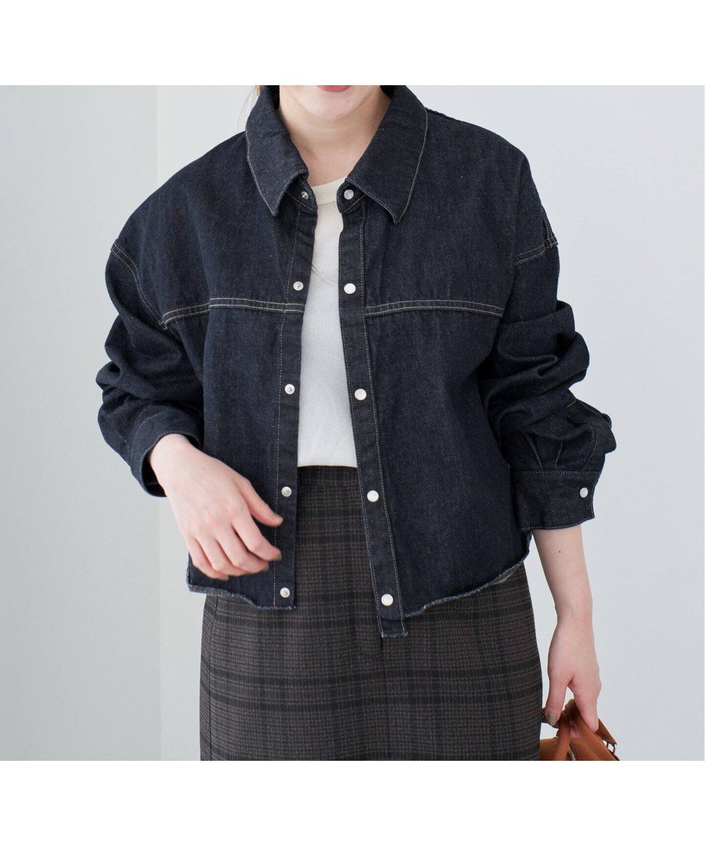 【イエナ/IENA】のKURO/クロ 別注 DENIM SH デニムシャツ 人気、トレンドファッション・服の通販 founy(ファニー) 　ファッション　Fashion　レディースファッション　WOMEN　トップス・カットソー　Tops/Tshirt　シャツ/ブラウス　Shirts/Blouses　春　Spring　クロップド　Cropped　コンパクト　Compact　シンプル　Simple　ジャケット　Jacket　デニム　Denim　トレンド　Trend　ベーシック　Basic　別注　Special Order　リラックス　Relax　日本製　Made In Japan　2024年　2024　2024春夏・S/S　Ss,Spring/Summer,2024　 other-1|ID: prp329100004102386 ipo3291000000027871697