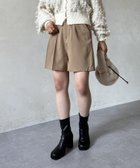 【ゼヴォン/Thevon】のアシメタックサイドベルトショートパンツ 人気、トレンドファッション・服の通販 founy(ファニー) ファッション Fashion レディースファッション WOMEN パンツ Pants ハーフ / ショートパンツ Short Pants ベルト Belts 2024年 2024 2024-2025秋冬・A/W Aw/Autumn/Winter/Fw/Fall/2024-2025 アシンメトリー Asymmetry サンダル Sandals ショート Short スニーカー Sneakers トレンド Trend プリーツ Pleats 夏 Summer 楽ちん Easy 秋 Autumn/Fall thumbnail ベージュ|ID: prp329100004108189 ipo3291000000028938203